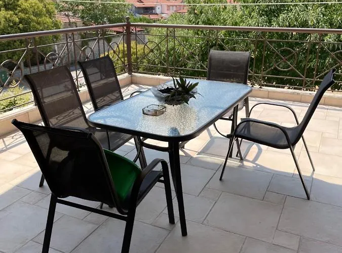 λευτερης Case de vacanță