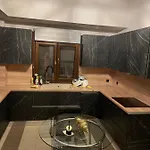 λευτερης
